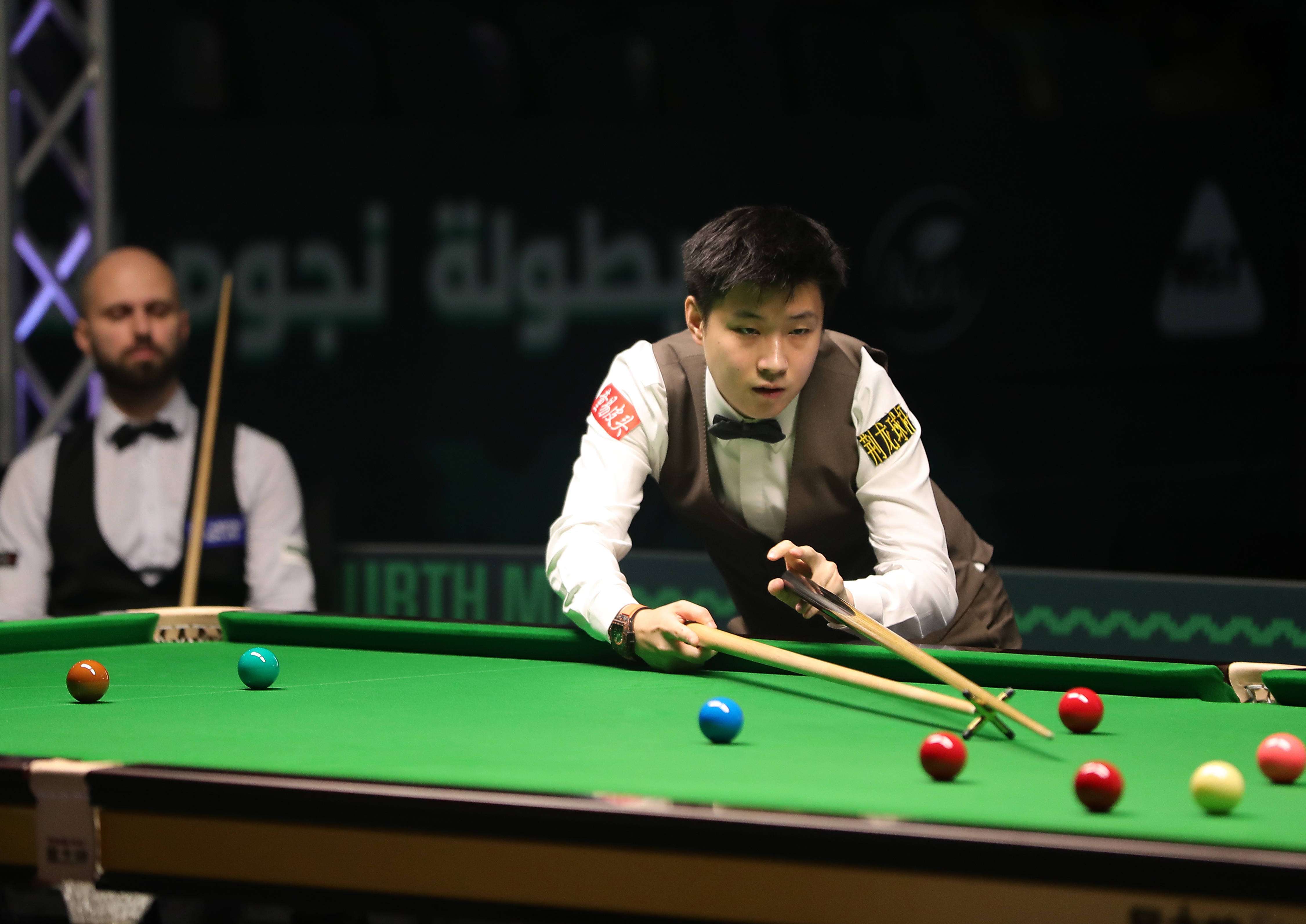 中场球员 中场球员